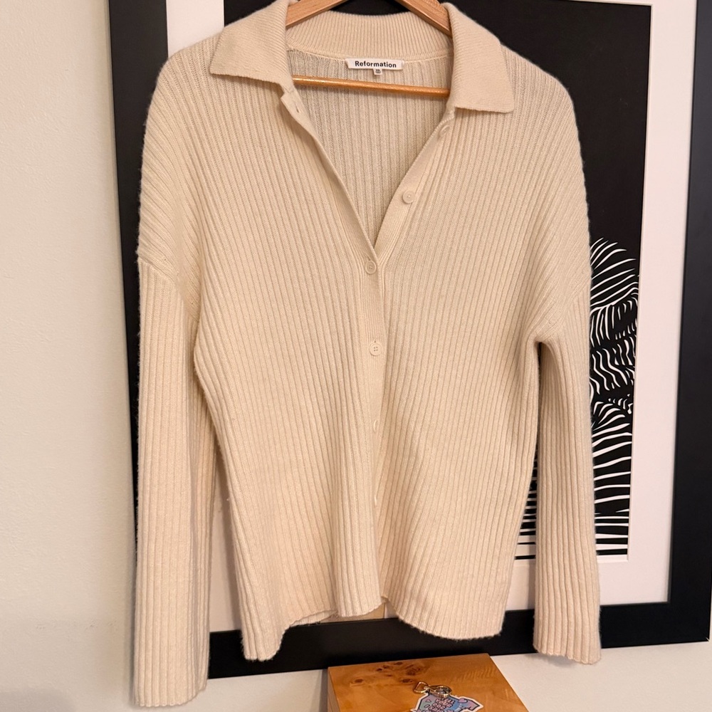 Reformation Ribbed Knit Cashmere Sweater in Cream